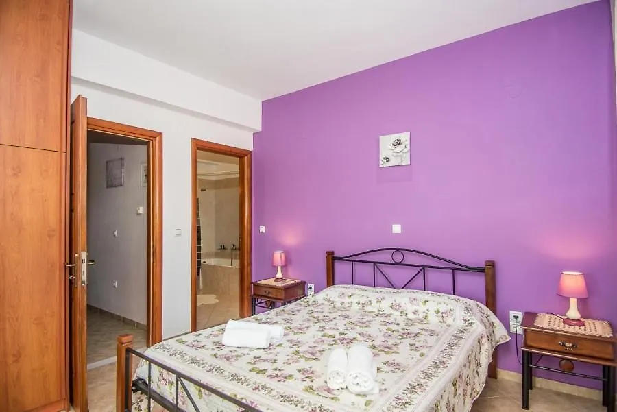 Villa Nefeli Trapezaki